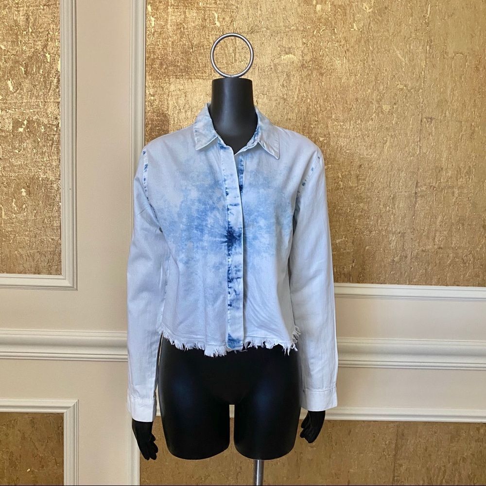 Free Heart tie dye chambray raw hem crop shirt S